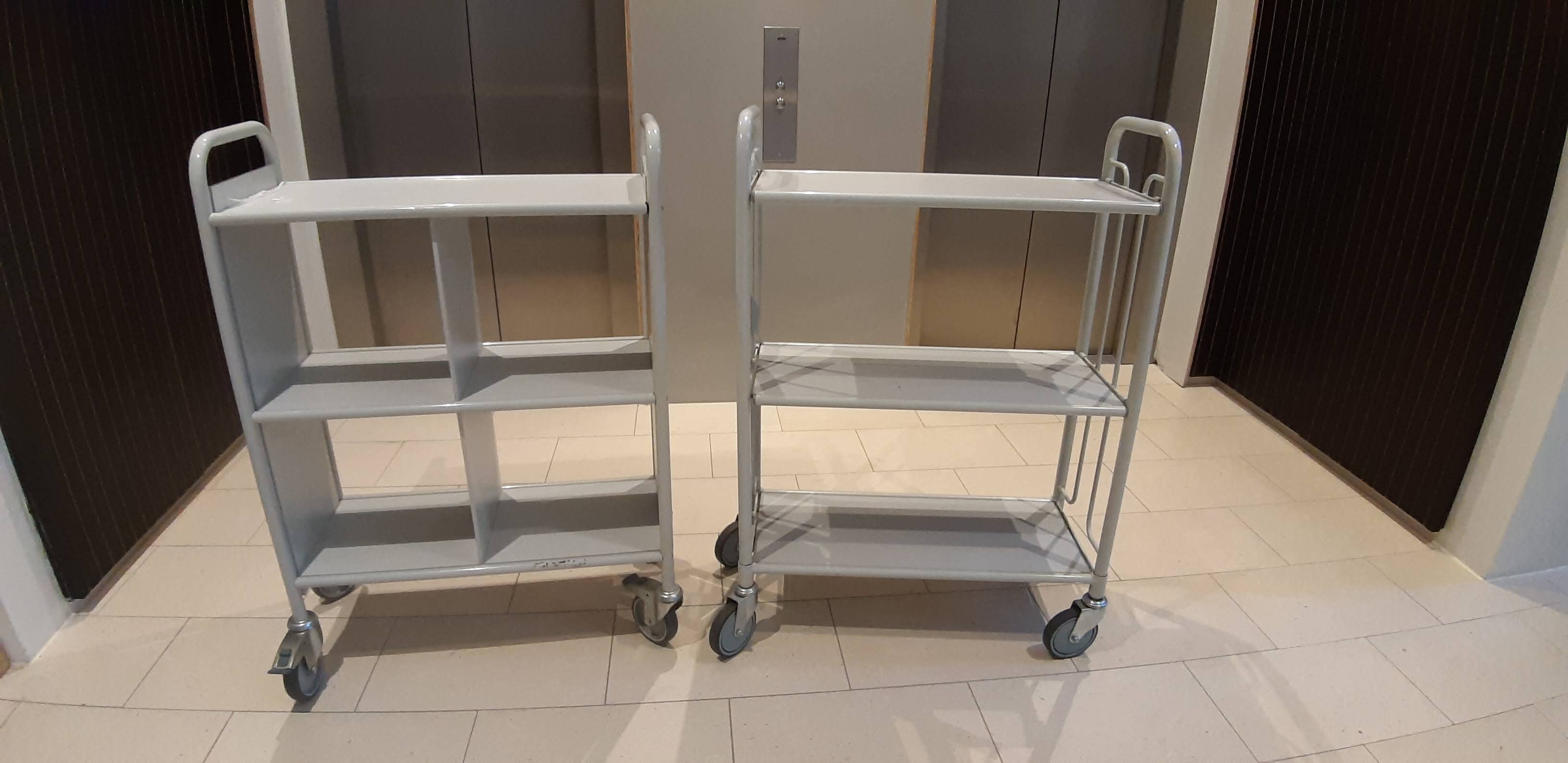 2 KARREN OP WIELTJES in Amsterdam - Overig, Diversen | Gratis af te halen