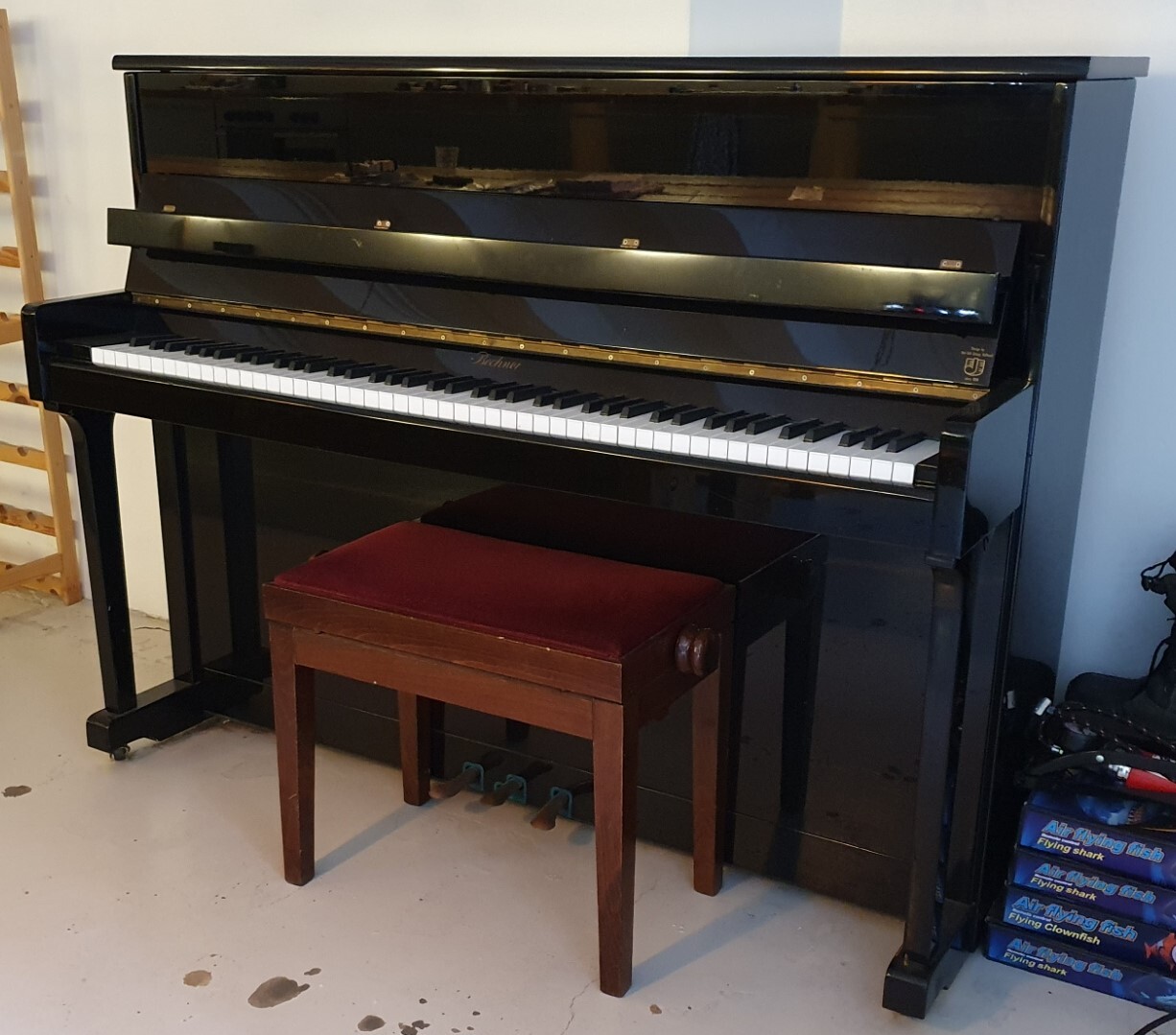 ZWARTE BECHNER PIANO in Amsterdam Muziek