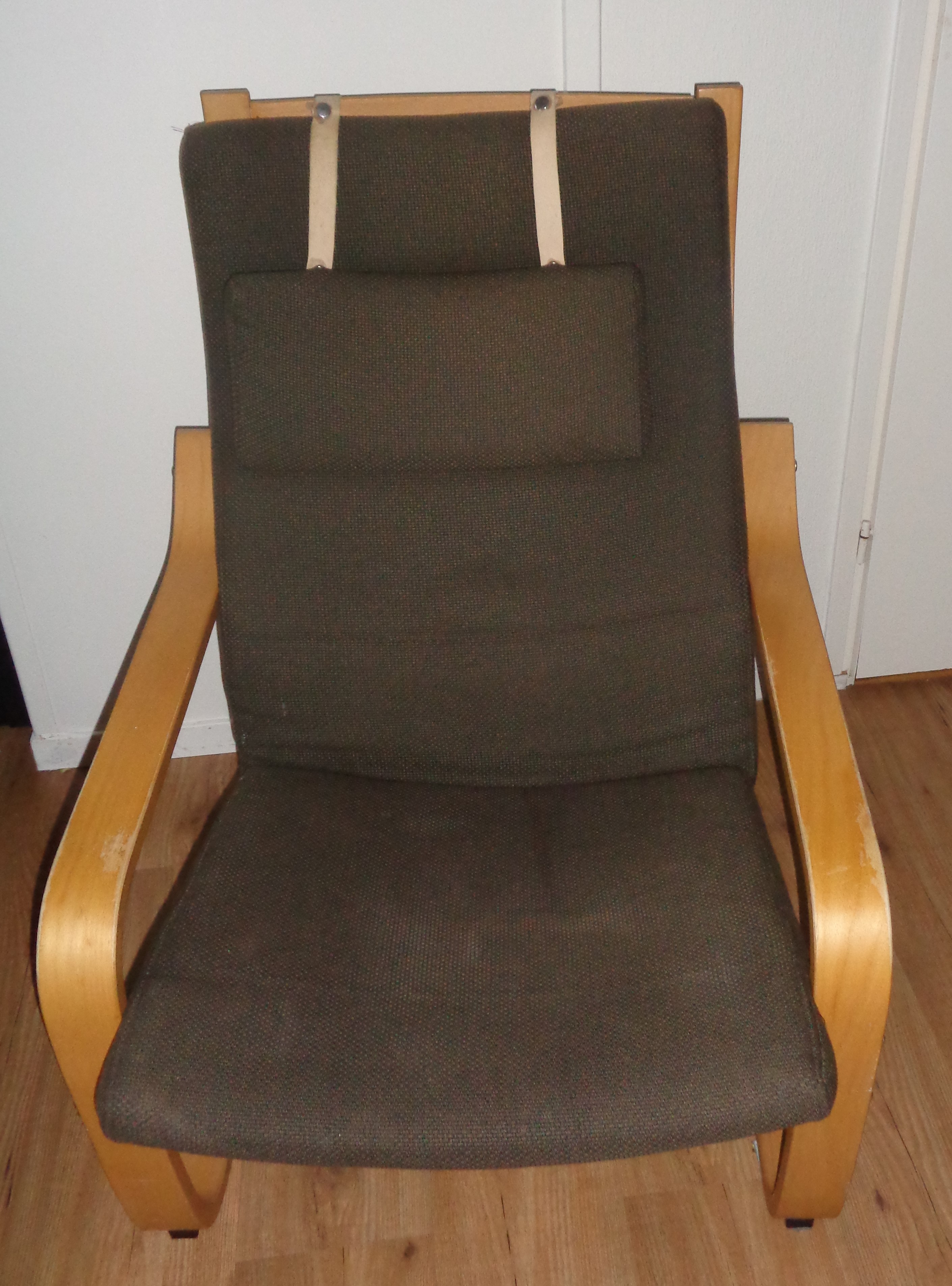 Fauteuil IKEA Poäng brun et noir (D'occasion) à Lausanne pour CHF 1