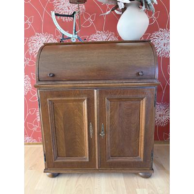 Secretaire