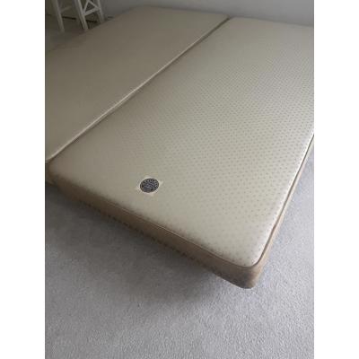 Twee losse matrassen op wieltjes - Pullman 