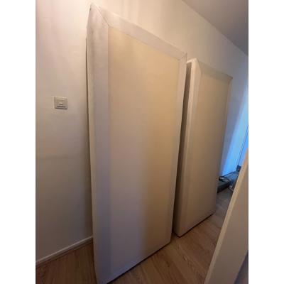 2 gratis boxsprings 