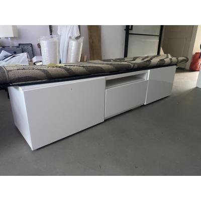 Besta TV meubel 3 deurs