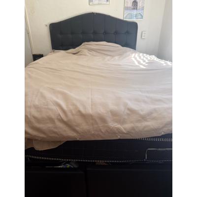 Boxspring 140 200 gelijk op te halen 