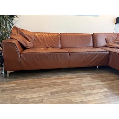 Cognac kleurige hoekbank
