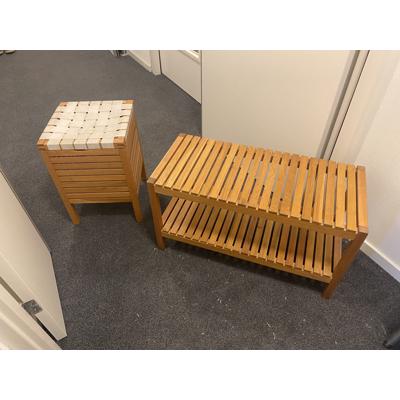 Handdoekkastje en opbergkruk