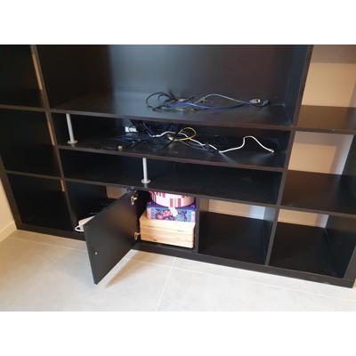 Ikea Expendit zwarte TV meubel 185x185