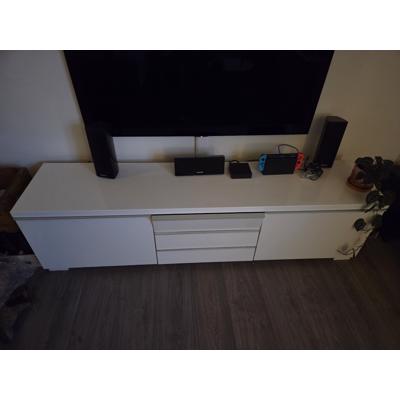 Tv-meubel IKEA in goede staat