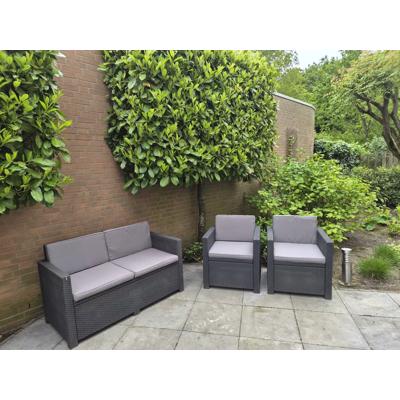 Allibert bank en 2 stoelen met kussens