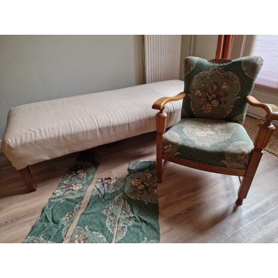 Leuke feauteil en sofa ( opnieuw bekleden)