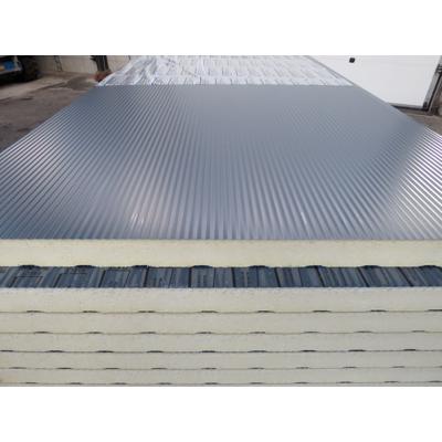 Nieuwe sandwichpanelen uit voorraad leverbaar