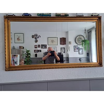 Huiskamerspiegel in klassieke lijst(zie foto)
