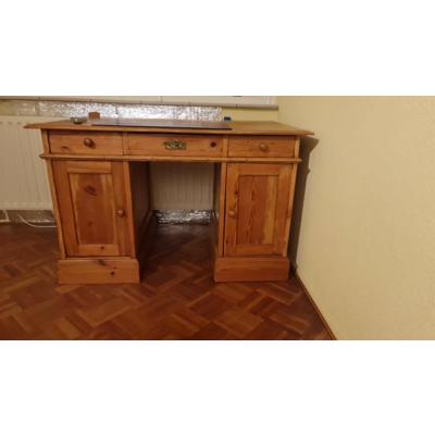 Prachtig bureau , overcompleet. Gratis 