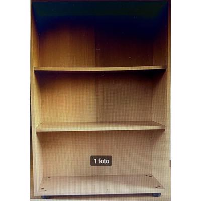 Set van boeken/tv kasten (3)