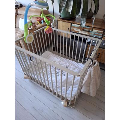 baby box met kleed en speelgoedtas