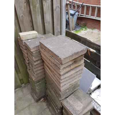 Tegels ongeveer 10 m2