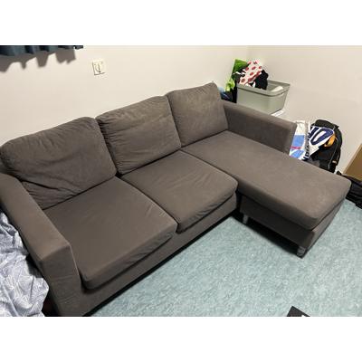 Nette grijze hoekbank – gratis af te halen