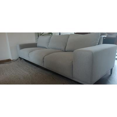 3-zits bank Connolly