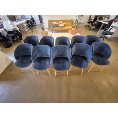 10 Stoelen in goede staat