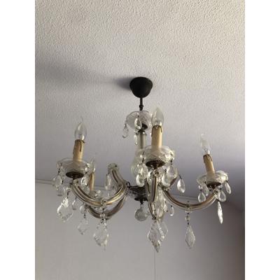 mooie antieke kroonluchter