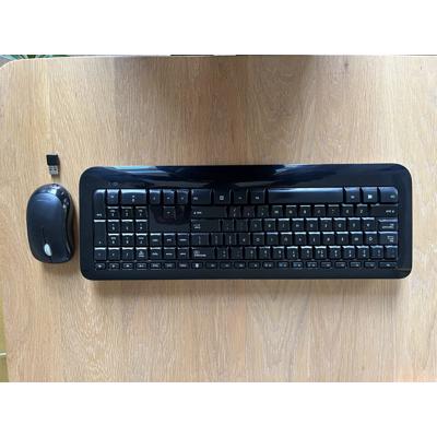 Draadloos toetsenbord en muis