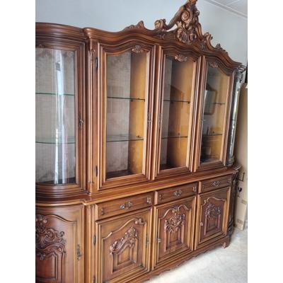 Prachtige houten kast. 