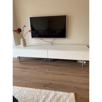 TV meubel van Ikea kleur wit