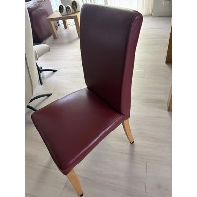 Vier prima leren eethoekstoelen