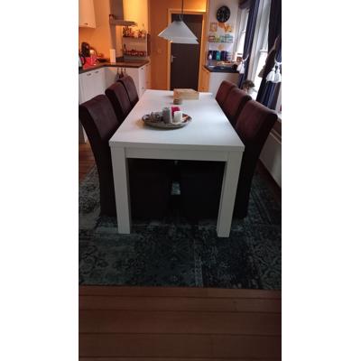 eetkamer tafel 210cm.x90 cm.