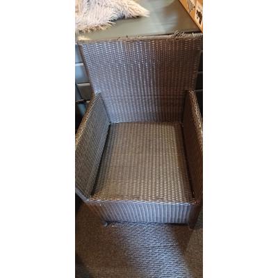 Stoelen 3 stuks gratis