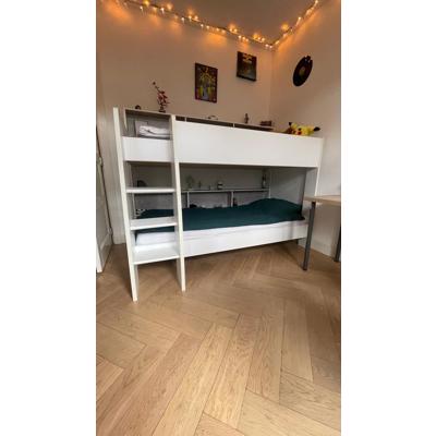 Stevig stapelbed Taylor