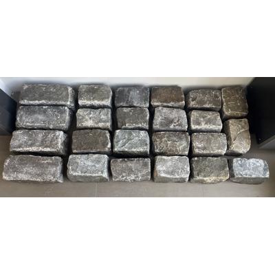 Grote keien/kasseien 90 stuks totaal 