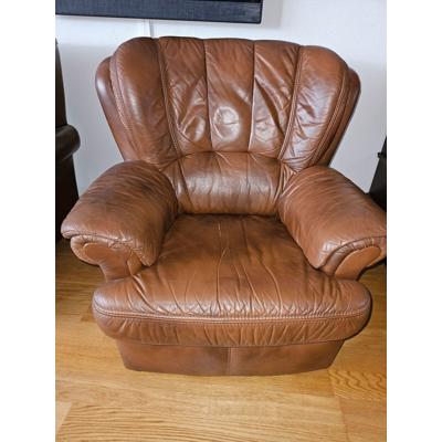 Warmbruin lederen fauteuil
