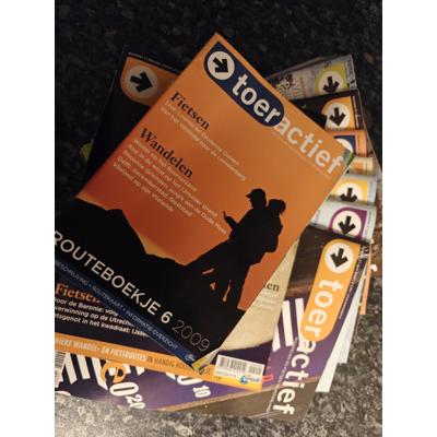 22 Nummers van het Blad "TOERACTIEF"(03/2006-06/2009)