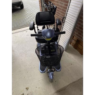 CAT3 scootmobiel