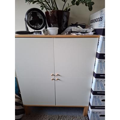 Kastje met 4 planken