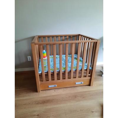 Mooie notenhouten box