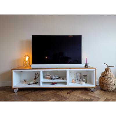 Tv meubel Besta met steigerhout 
