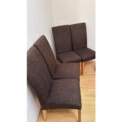 4 Eetkamerstoelen  Nette staat, kunnen nog prima ronde mee.
