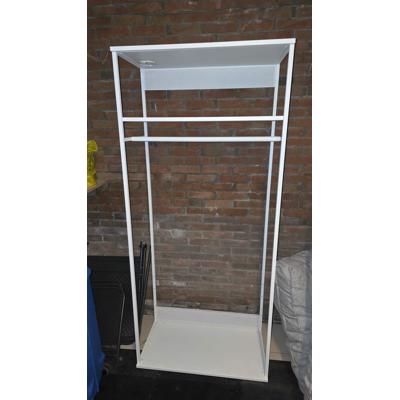 Witte open garderobe kast