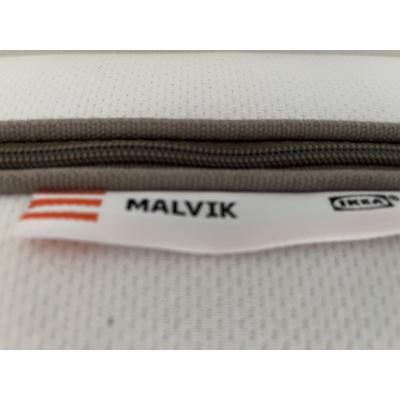 Eenpersoonsmatras nauwelijks gebruikt