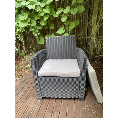 2 tuinstoelen 