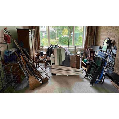 Diverse huisraad uit opruiming huis