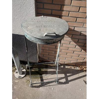 Metalen vuilniszakhouder