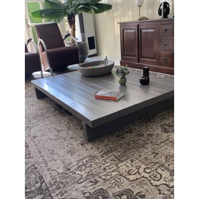Stoere houten salontafel 