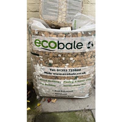 Ecobale bodembedekker kooi kartonsnippers
