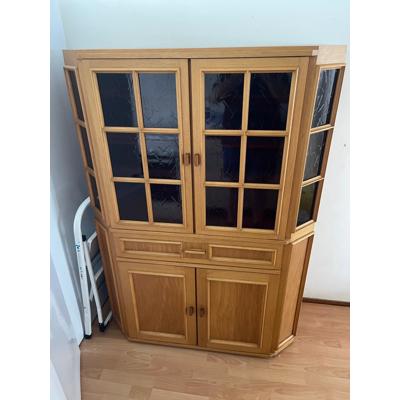 Houten vitrinekast