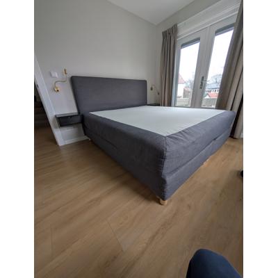 Ikea boxspring 180x200cm inclusief topper