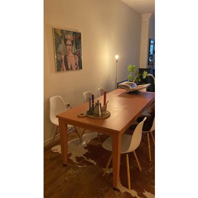 Mooie stevige terracotta tafel