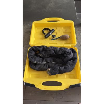 Hangslot voor boot of motor